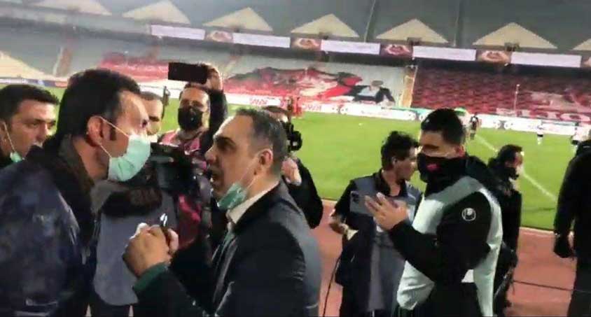 پرسپولیس 2 - هوادار 2